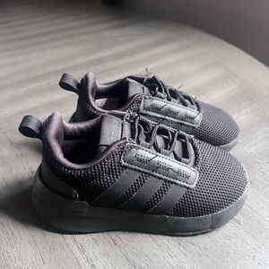 Adidas toddler 7c